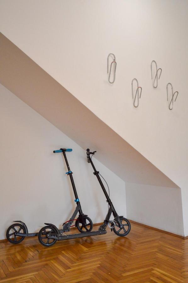 Spacious 1-Bedroom Apartment Novi Sad Bagian luar foto